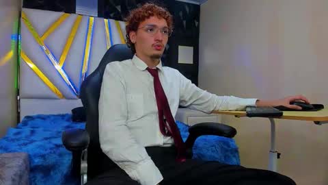 Snapshot of jean_tompson chatting on March 28, 2:49 pm Jean Rodriguez online show from March 28, 2:49 pm