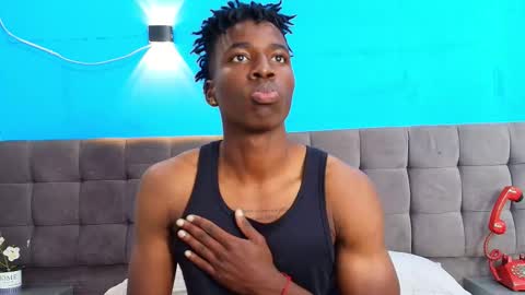 Snapshot of jeandante_ chatting on March 6, 7:32 pm Jeandante online show from March 6, 7:32 pm