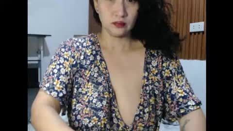 Snapshot of jeanerous_heart chatting on August 3, 1:59 am Jean online show from August 3, 1:59 am
