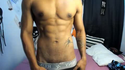 jeanfran_ferrer online show from October 25, 1:51 pm