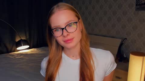 Jenny online show from October 17, 7:11 am