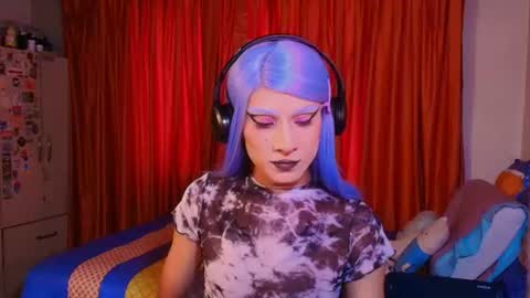 Snapshot of jeanne_holland chatting on July 28, 2:35 pm Jeanne Holland online show from July 28, 2:35 pm