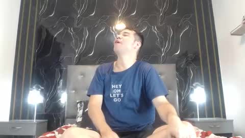 JeannSmit online show from April 20, 12:30 pm