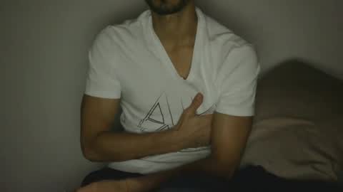 Snapshot of jeanpierbello7 chatting on October 9, 2:31 am jean pier bello Silva online show from October 9, 2:31 am