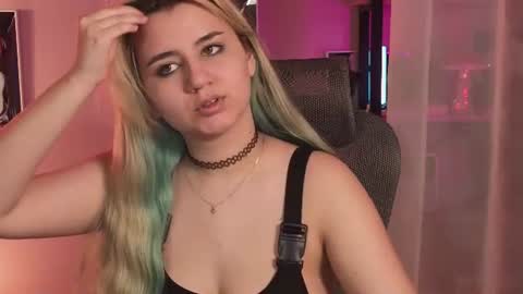 Barbara online show from June 18, 12:09 pm