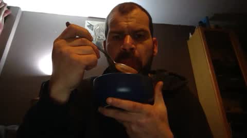 Snapshot of jediknight2 chatting on January 31, 9:37 pm Matt online show from January 31, 9:37 pm