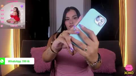 Snapshot of jeen_taylor chatting on June 10, 8:19 pm Jeen Taylor online show from June 10, 8:19 pm