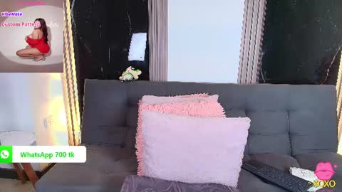 Snapshot of jeen_taylor chatting on June 30, 8:32 pm Jeen Taylor online show from June 30, 8:32 pm