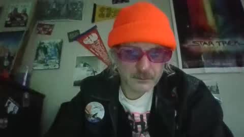 Snapshot of jeepster9 chatting on March 23, 2:21 pm jeepster9 online show from March 23, 2:21 pm