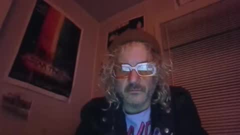 Snapshot of jeepster9 chatting on March 29, 11:54 am jeepster9 online show from March 29, 11:54 am