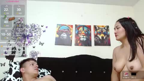 Snapshot of jeff_and_jade chatting on January 11, 5:29 pm jeff and jade online show from January 11, 5:29 pm