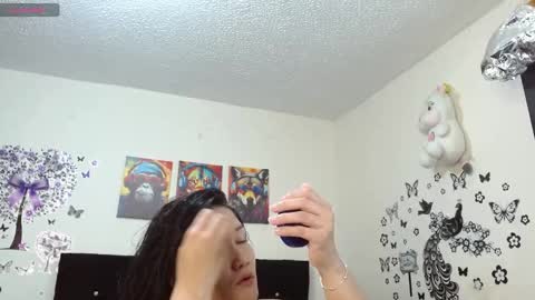 Snapshot of jeff_and_jade chatting on January 18, 11:21 am jeff and jade online show from January 18, 11:21 am