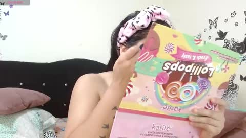 Snapshot of jeff_and_jade chatting on September 14, 11:42 am jeff and jade online show from September 14, 11:42 am