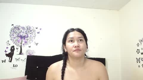 Snapshot of jeff_and_jade chatting on October 26, 10:54 am jeff and jade online show from October 26, 10:54 am