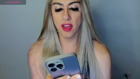  ashley   online show from June 25, 11:04 am