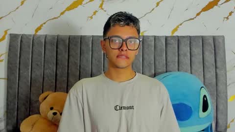 Snapshot of jeff_walker1 chatting on March 21, 11:48 am JEFF WALKER online show from March 21, 11:48 am