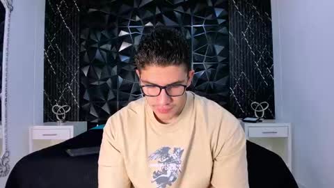 Snapshot of jeffdaltton chatting on October 2, 8:16 pm Jeff online show from October 2, 8:16 pm