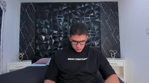 Snapshot of jeffdaltton chatting on October 10, 8:08 pm Jeff online show from October 10, 8:08 pm