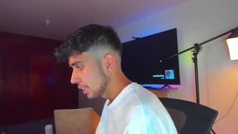 jei online show from October 7, 6:27 pm