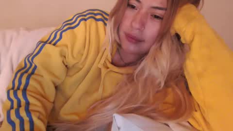 Snapshot of jei_sexysweet chatting on January 6, 8:14 am jei online show from January 6, 8:14 am