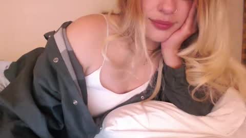 Snapshot of jei_sexysweet chatting on January 21, 10:41 am jei online show from January 21, 10:41 am