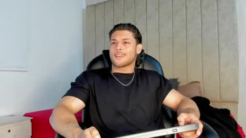 jeicob gagnon online show from October 4, 7:28 am