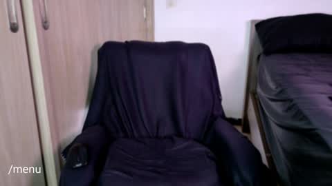 Snapshot of jeicowesst chatting on April 9, 8:03 pm jeicowesst online show from April 9, 8:03 pm