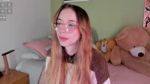 Snapshot of jelly_w5 chatting on July 16, 2:39 am Jelly online show from July 16, 2:39 am