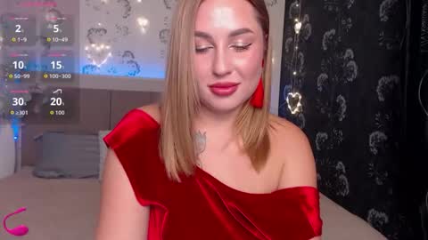 Alice online show from December 22, 3:53 pm