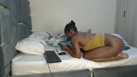 Jemmi online show from November 17, 3:34 am