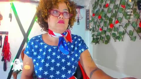 jena_derbo online show from December 3, 4:28 pm