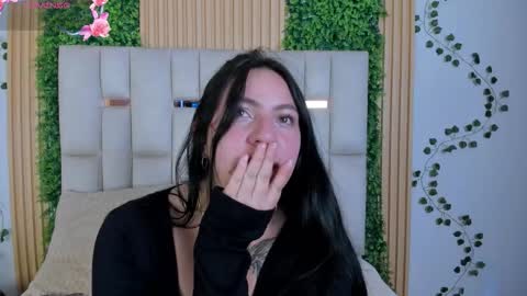 Snapshot of jeniferpowell_nm chatting on February 26, 7:35 pm jeniferpowell_nm online show from February 26, 7:35 pm