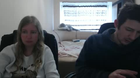 JenisAndPeter online show from March 10, 6:59 am