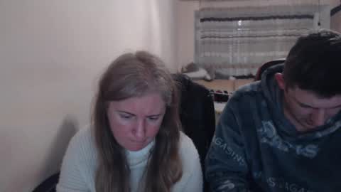 JenisAndPeter online show from March 6, 7:32 pm