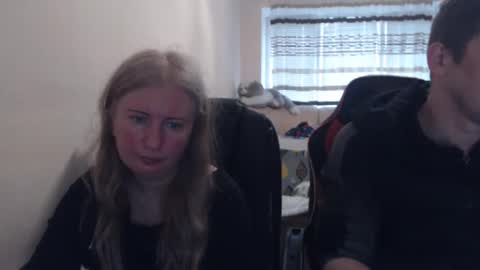 JenisAndPeter online show from April 3, 5:33 pm