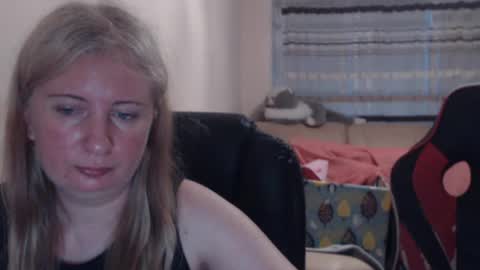JenisAndPeter online show from June 12, 6:07 pm