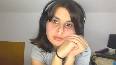 Mary online show from February 12, 4:46 pm