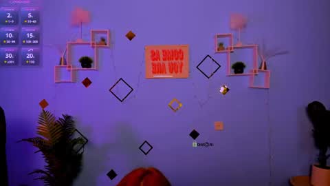 jenna_elayne online show from June 25, 1:37 pm