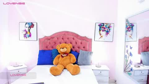 Jenna online show from February 8, 5:50 pm