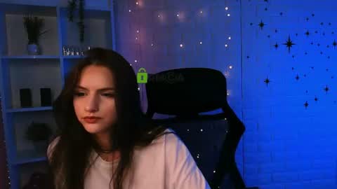 Snapshot of jennakissu chatting on June 12, 1:32 pm Jenna online show from June 12, 1:32 pm