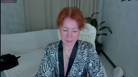 Snapshot of jennali1 chatting on May 25, 4:07 am Jenna online show from May 25, 4:07 am