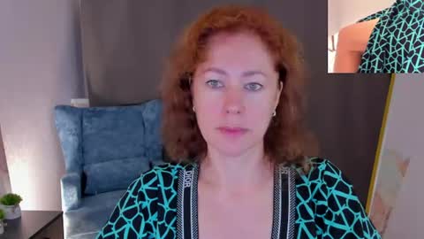 Snapshot of jennali1 chatting on June 14, 4:03 am Jenna online show from June 14, 4:03 am