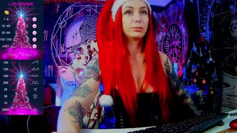 Snapshot of jennalovvee chatting on December 23, 8:22 am Mrs. Jenna online show from December 23, 8:22 am