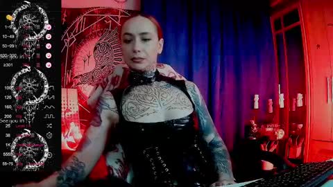 Snapshot of jennalovvee chatting on February 25, 1:09 am Mrs. Jenna online show from February 25, 1:09 am