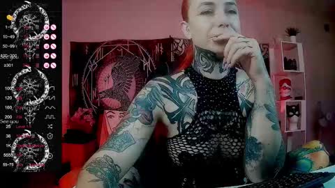 Snapshot of jennalovvee chatting on September 19, 1:07 am Mrs. Jenna online show from September 19, 1:07 am