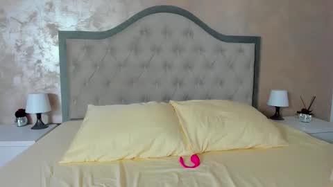 JennaMyers online show from September 30, 7:19 pm