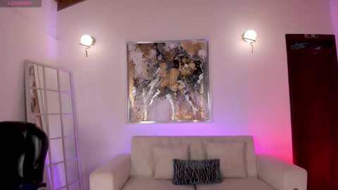 Jenna Olson  online show from October 11, 11:09 am