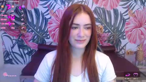 Snapshot of jenni_arango chatting on June 10, 1:43 pm Jenny online show from June 10, 1:43 pm