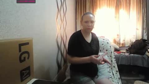 Snapshot of jennideep chatting on November 17, 7:58 am JenniDeep online show from November 17, 7:58 am