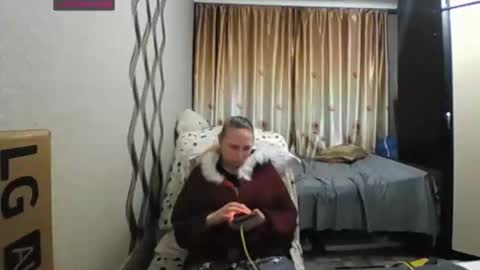 Snapshot of jennideep chatting on November 24, 3:01 pm JenniDeep online show from November 24, 3:01 pm